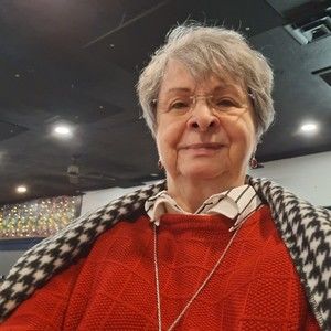 Meet your Posher, Linda